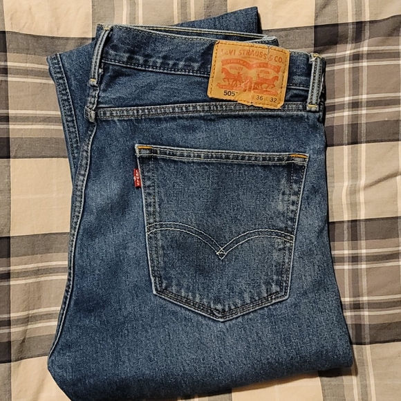 👖 Levis 505 jeans Sz 36 - Picture 1 of 1